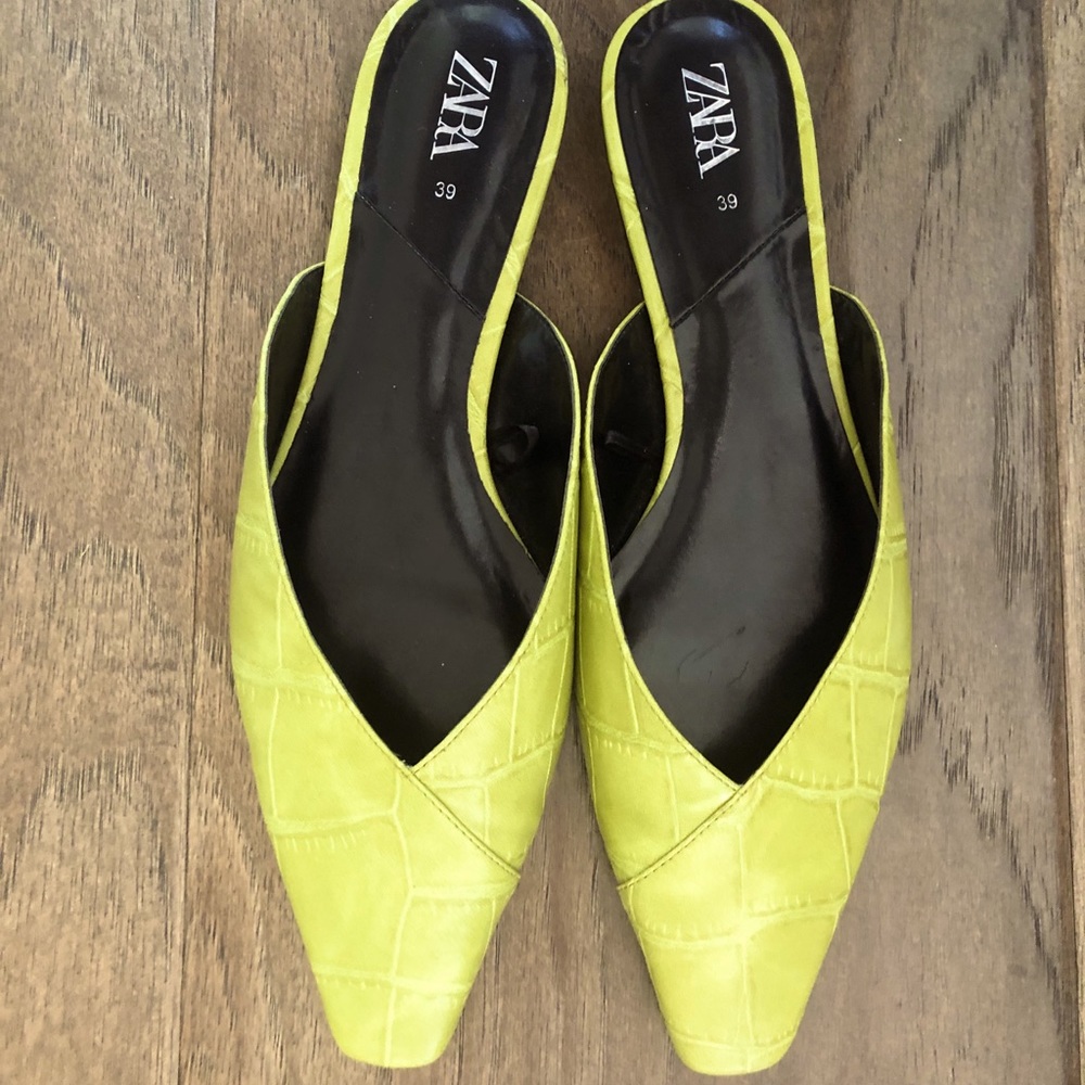 Zara lime green mules